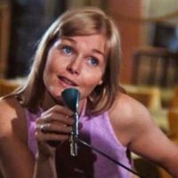 LISTS...  Recalling Carol Lynley in Two Seventies Films from the Master of Disaster